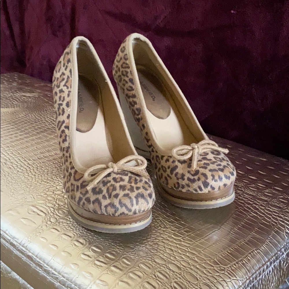New platform leopard print shoes